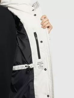 Khujo Wintermantel 'Elvita' -Khujo Geschäft 1fe911027b206df7db356fe800c3a91a