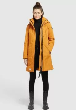 Titelseite -Khujo Geschäft 82ef8e6661fe4e5680b0a02be3ed8f95