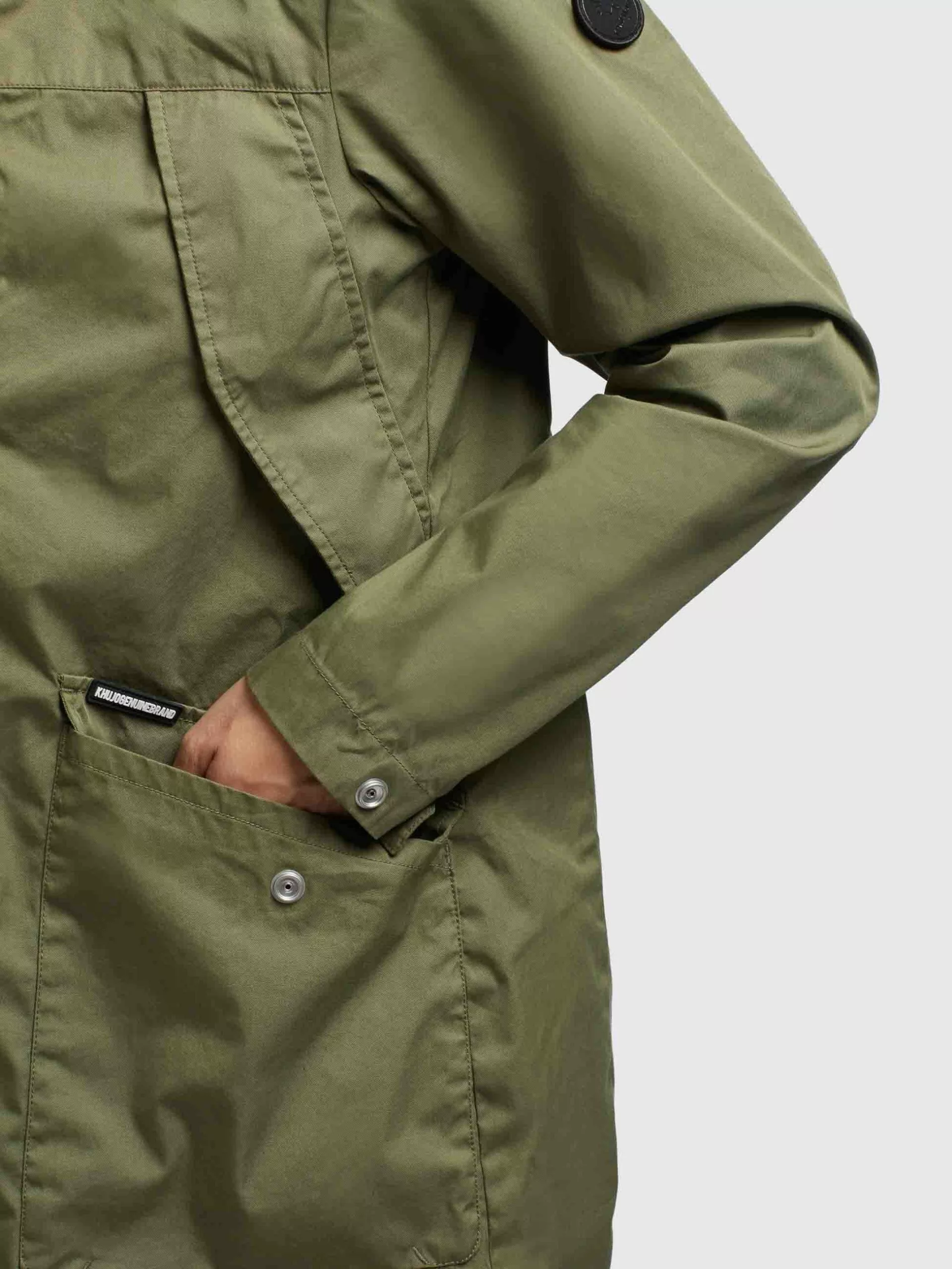 Khujo Mantel AIRA3 In Olivgrün 10 Khujo Mantel AIRA3 In Olivgrün – Bild 8