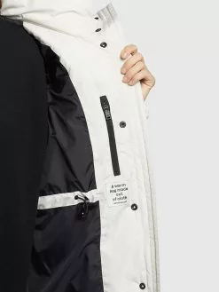 Khujo Steppmantel "Elvita" In Weiß -Khujo Geschäft khujo steppmantel elvita in weiss 6