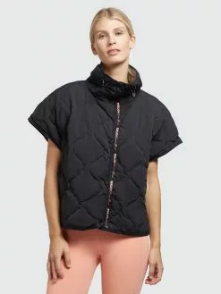 Khujo Weste ERY In Schwarz -Khujo Geschäft khujo weste ery in schwarz 3